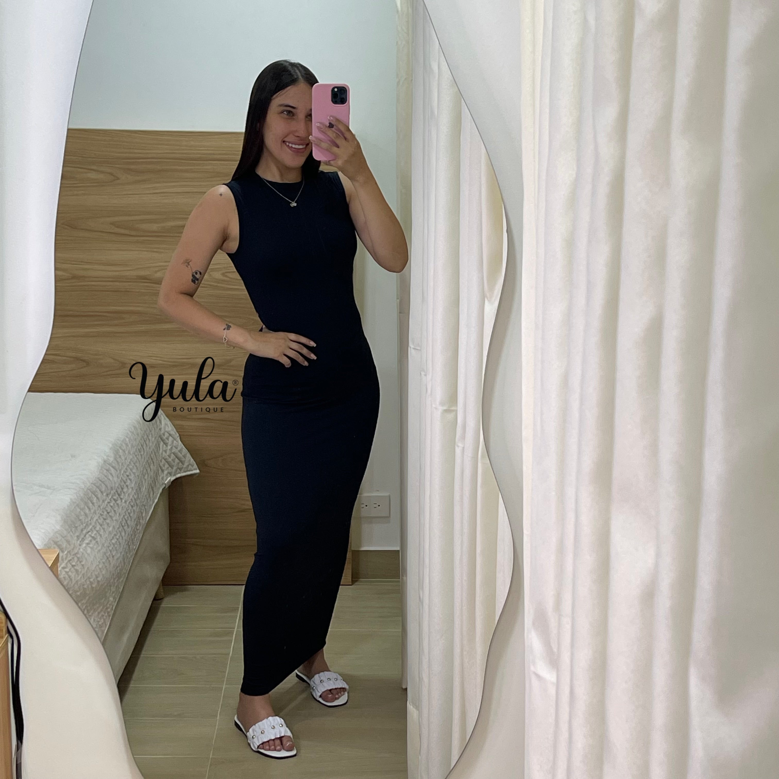 VESTIDO CUELLO REDONDO LARGO