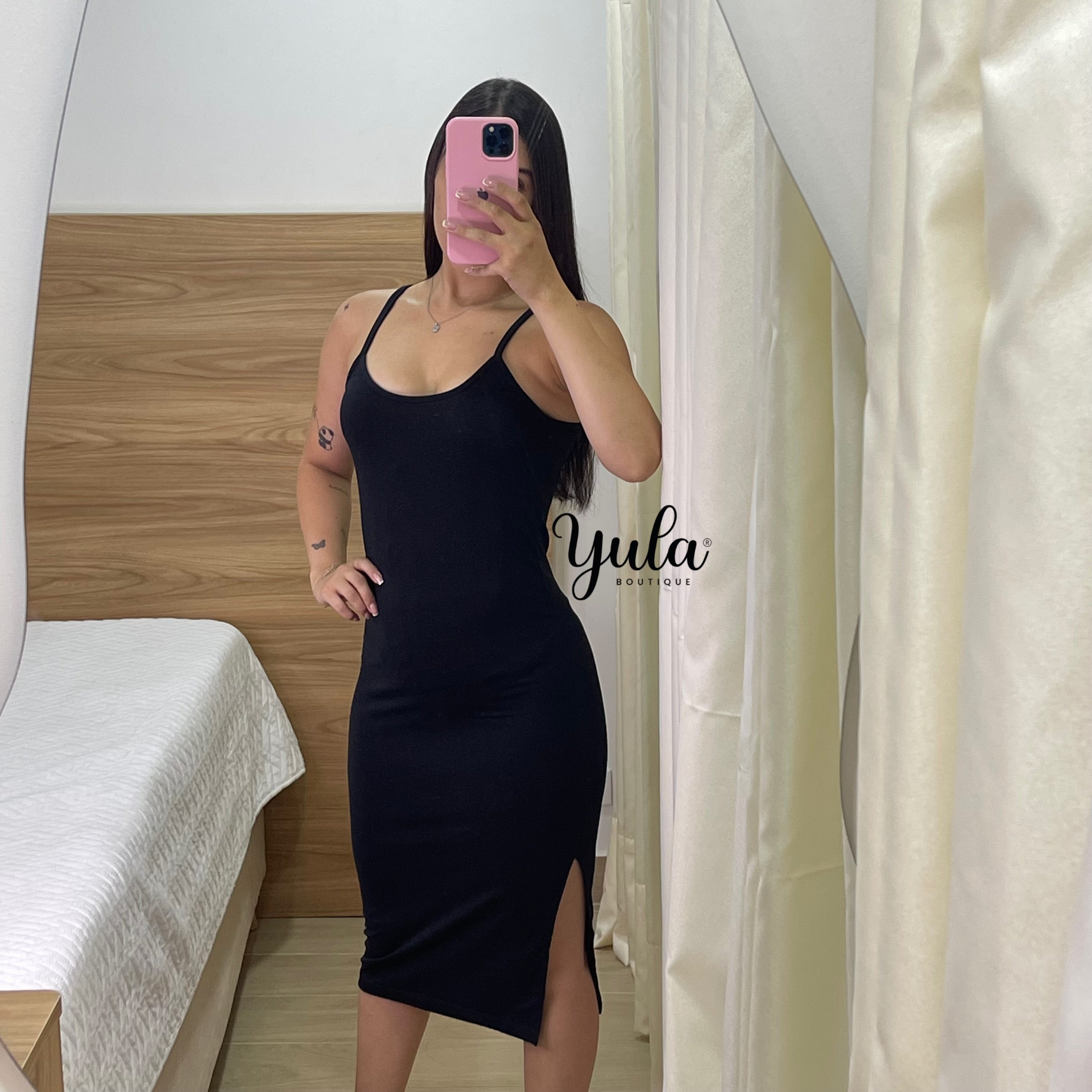 Vestidos con abertura lateral